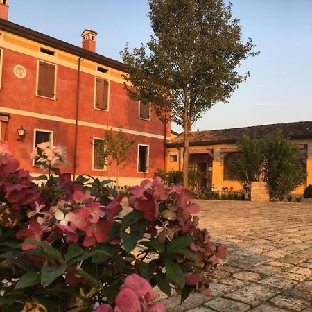 Agriturismo Corte Palazzo Marcaria Екстер'єр фото