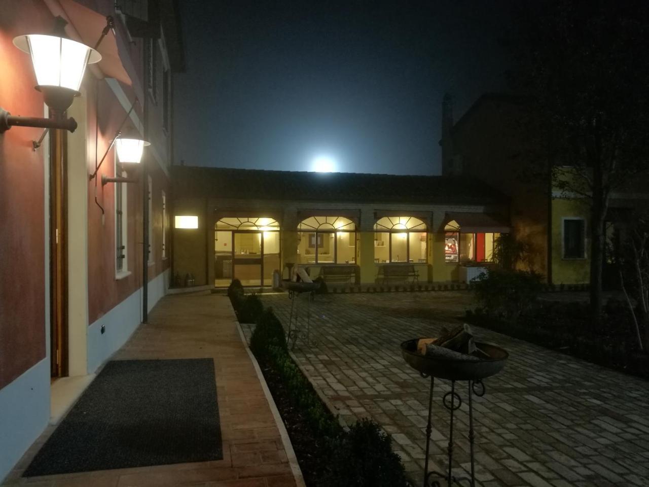 Agriturismo Corte Palazzo Marcaria Екстер'єр фото